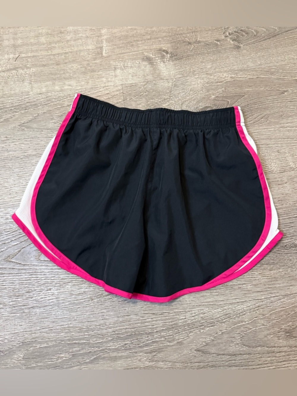 •NIKE• RUNNING SHORTS - Picture 6 of 6